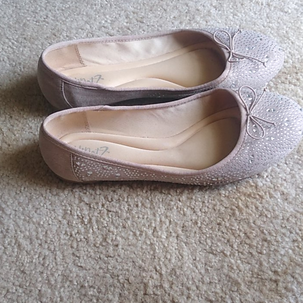 Y not ballet flats